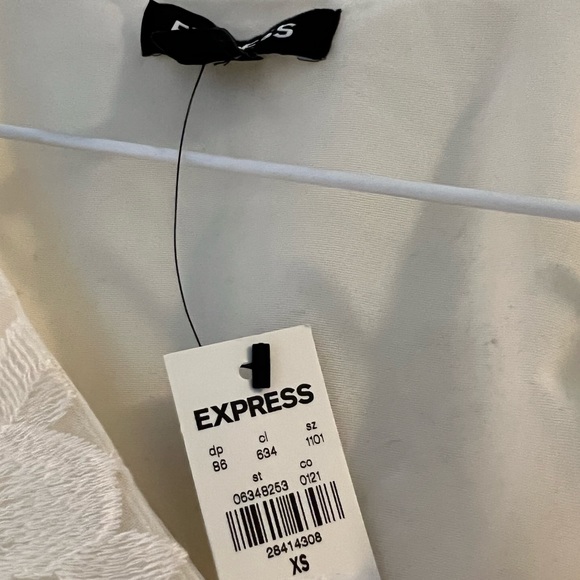 Express - Picture 2 of 3